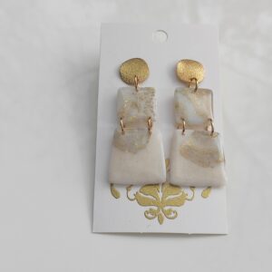 Orecchini quadrati, bianchi in fimo